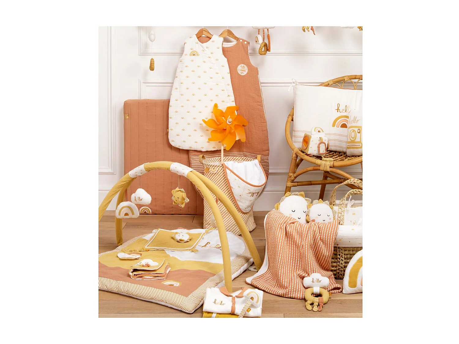 Cesto portaoggetti in tessuto