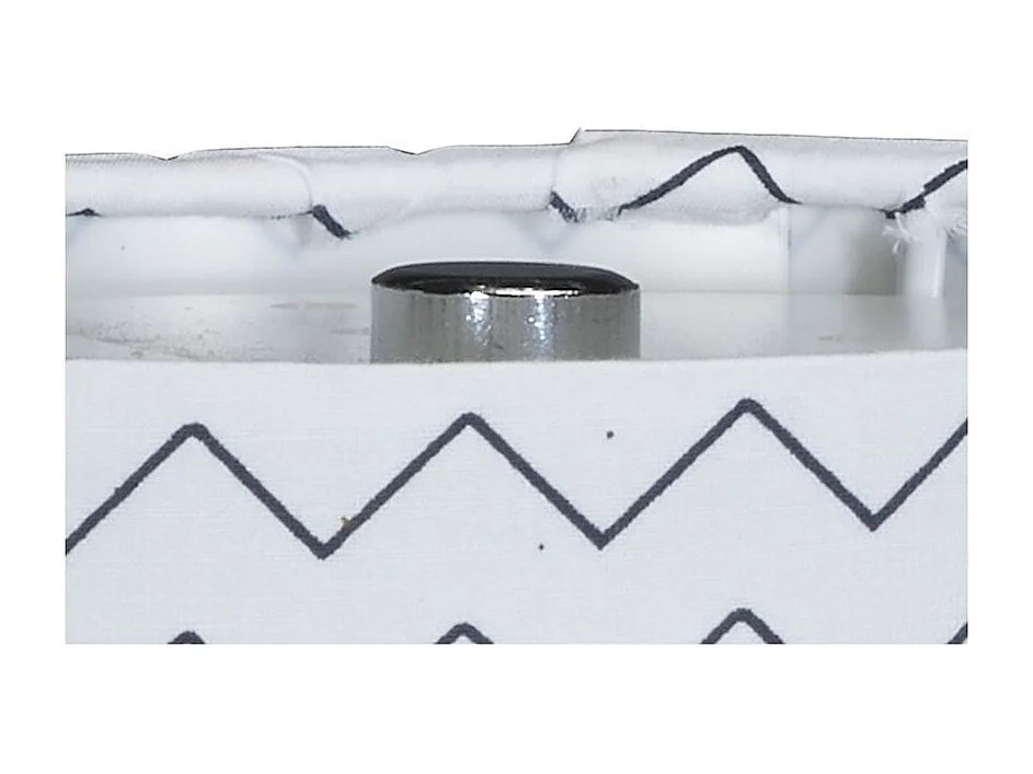 Lampada da comodino con base in cotone bianco