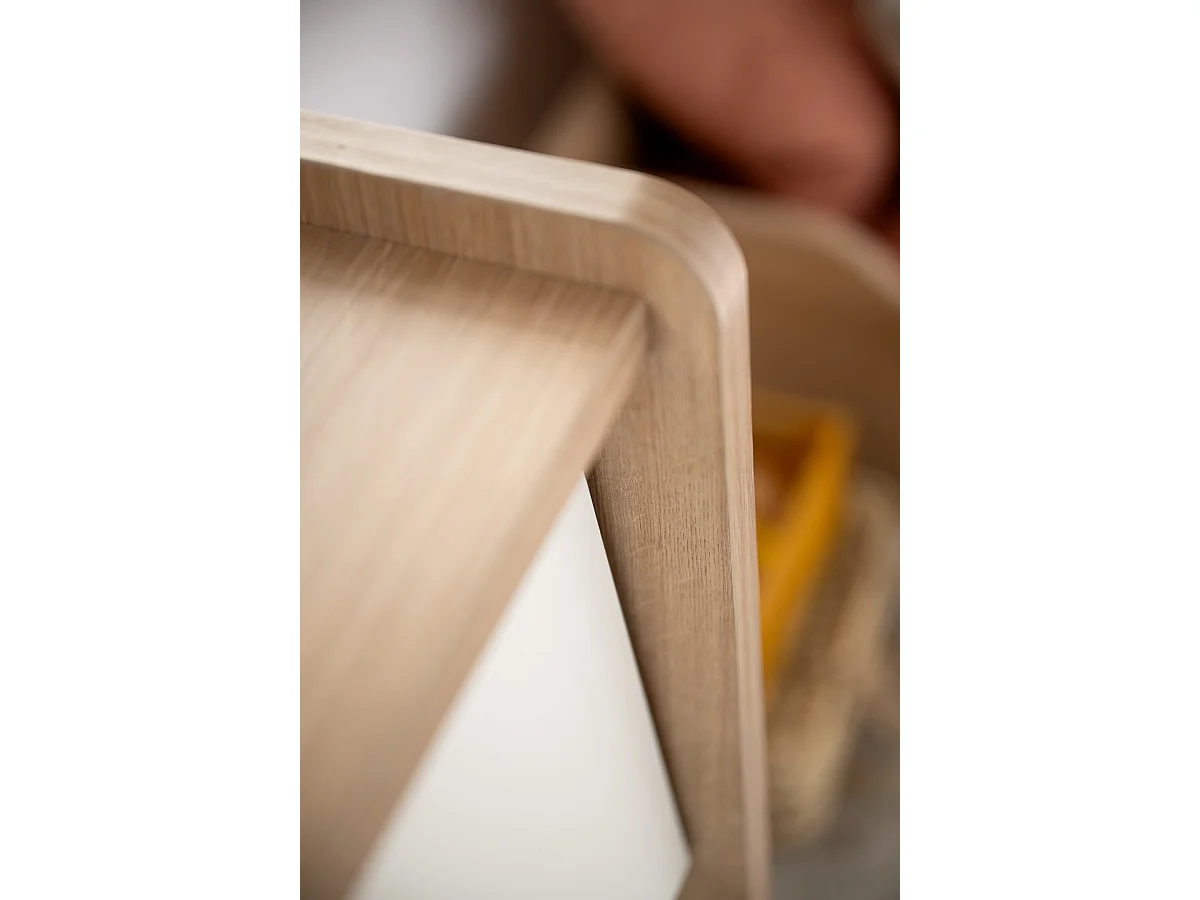 Commode 3 tiroirs façades inclinées en bois décor chêne miel VANILLE - Sauthon