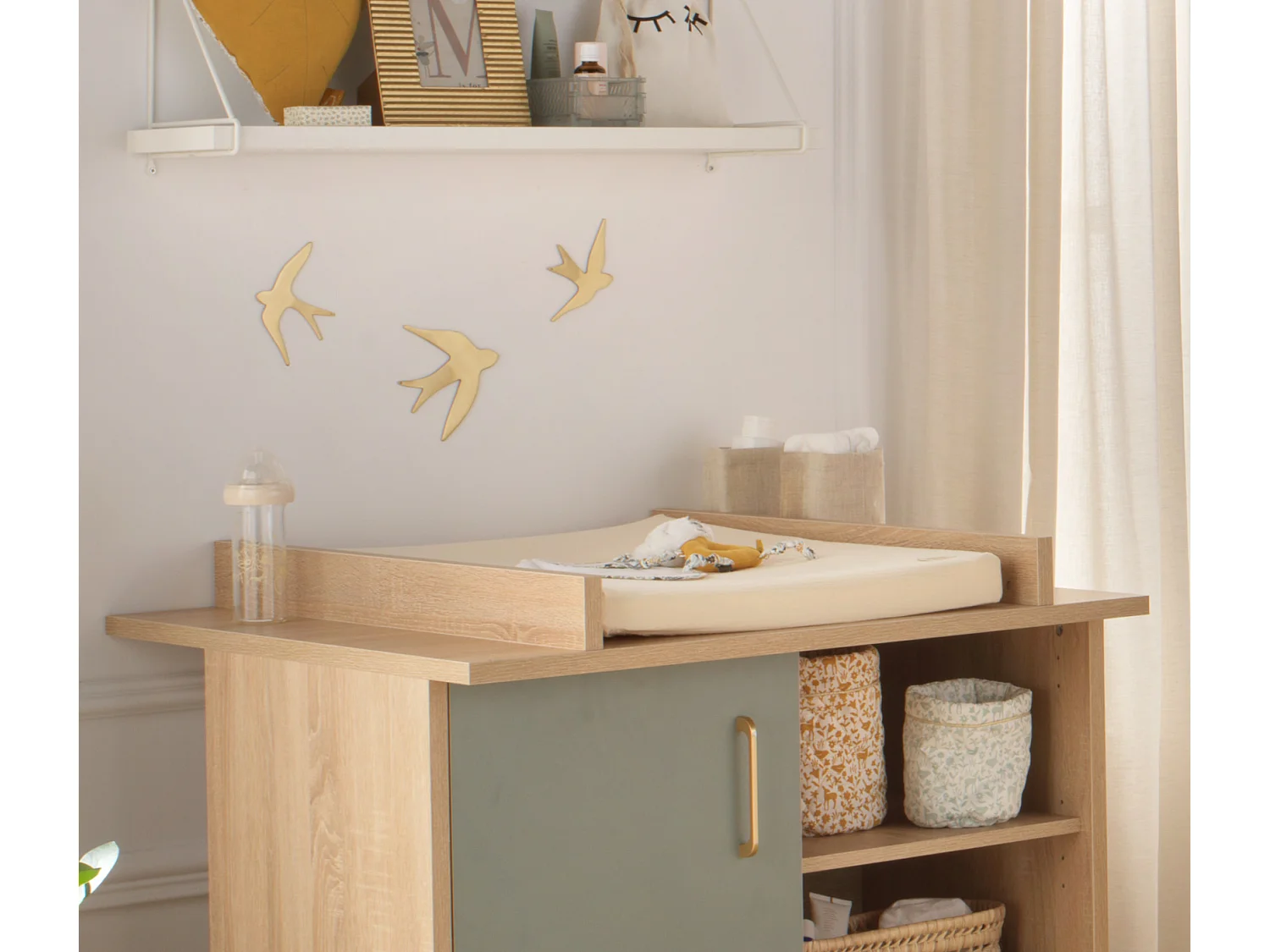 Cambiador con doble funda de gasa de algodón y toalla