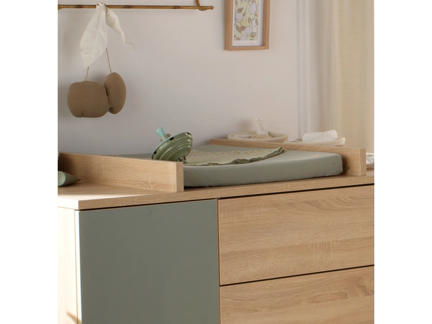 Cambiador con doble funda de gasa de algodón y toalla