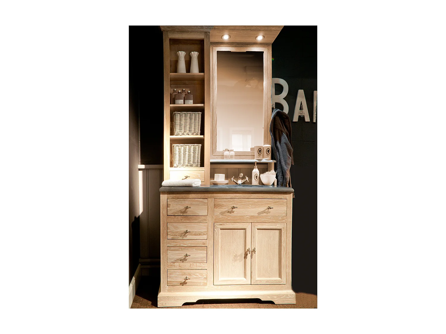 Meuble de salle de bain simple vasque en chêne massif et sa crédence - VÉRONE