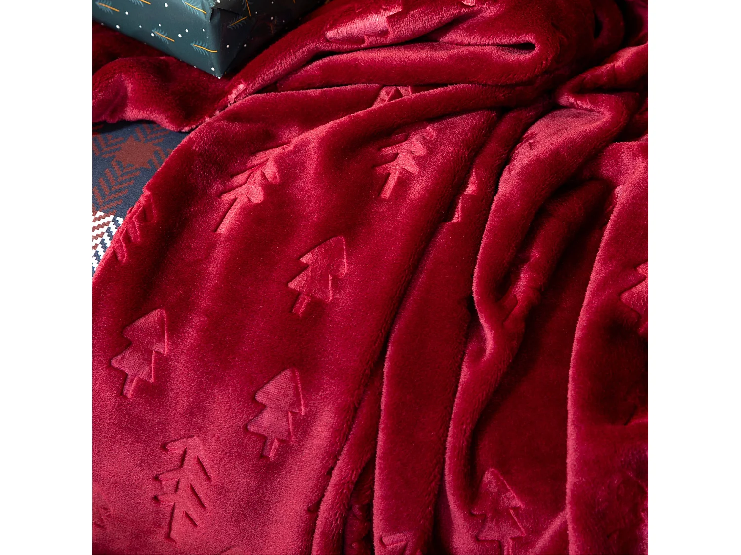 Plaid polaire pin rouge 150x200 cm