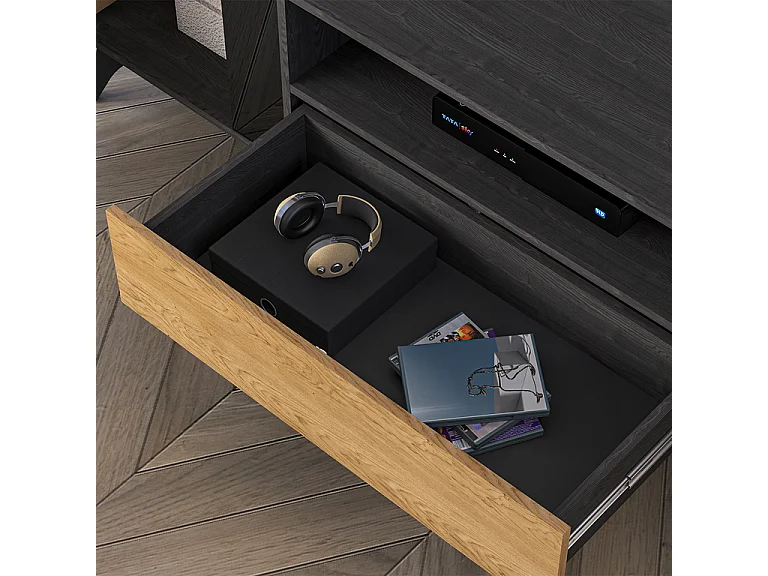 Móvel TV 2 portas Soah madeira e preto 180cm