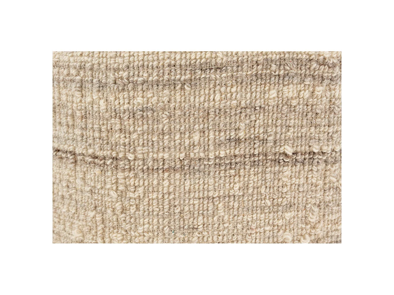 Pouf / coffre bouclette en laine