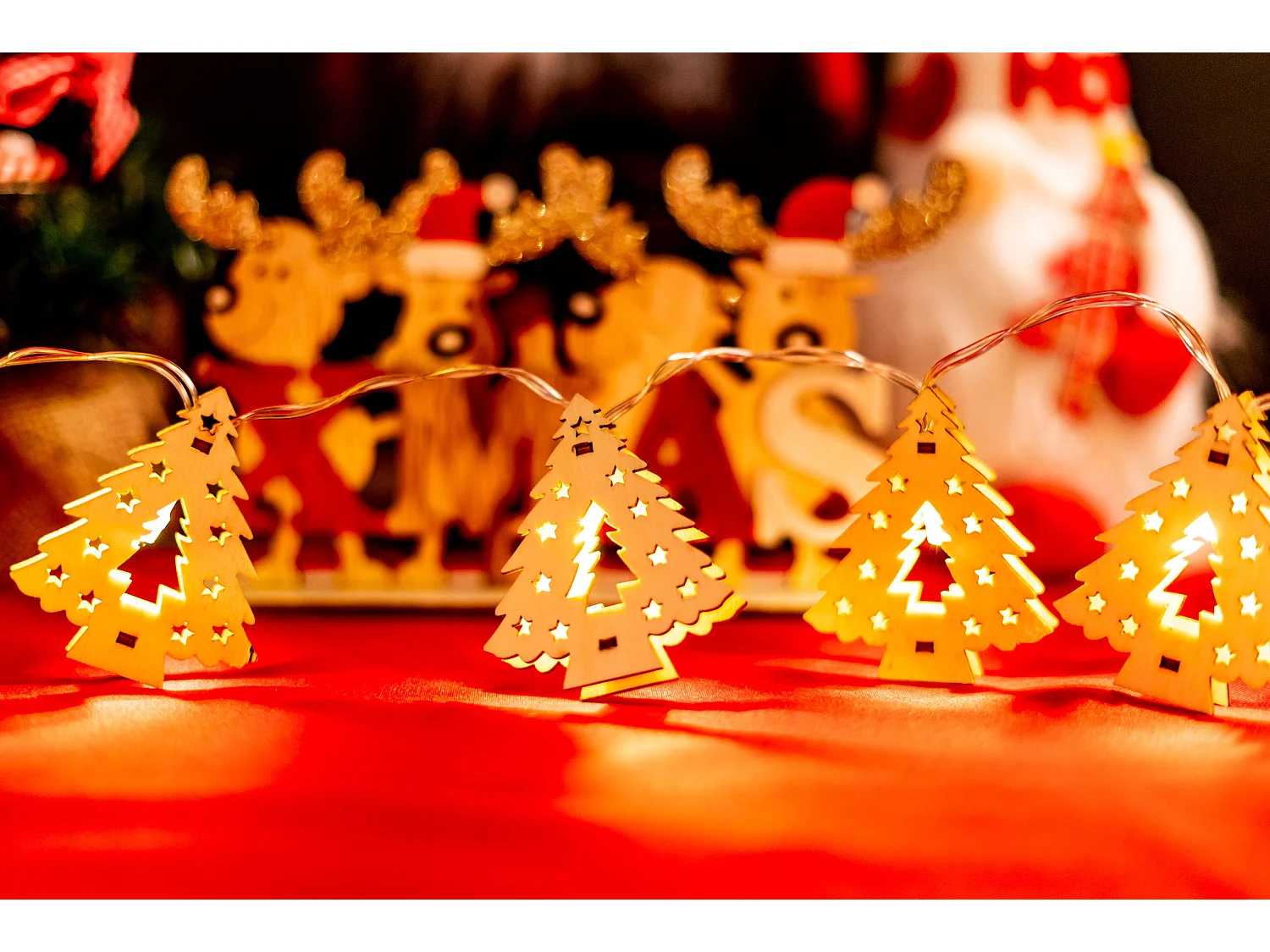 GUIRLANDE LUMINEUSE DE NOËL SAPIN DE NOËL LED XB-001  LIGHT GOLD