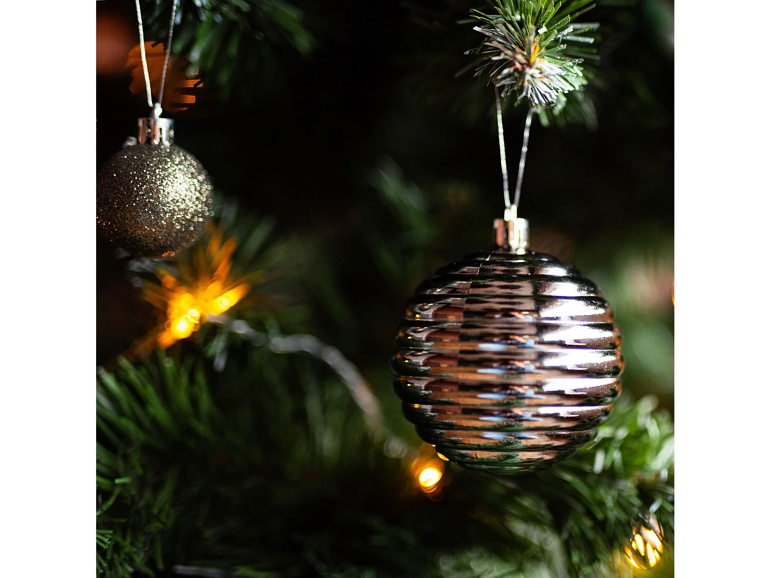 ENSEMBLE BOULES DE NOËL 220PCS BLACK