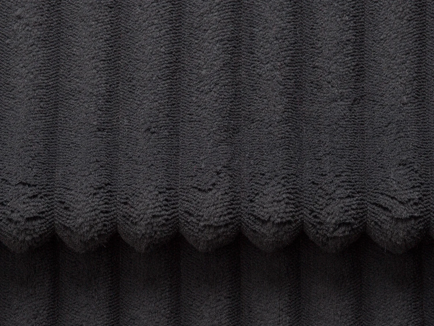 Recamiere - rechtsseitig - grob gerippter Cord - Schwarz - PINETA