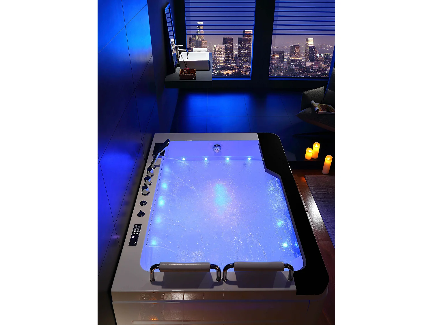 Ouest balnéo - Baignoire Punchy 67 Jets Balnéo Haut de Gamme 3 Chutes d'eau pour 2 personnes version droite avec barre noire