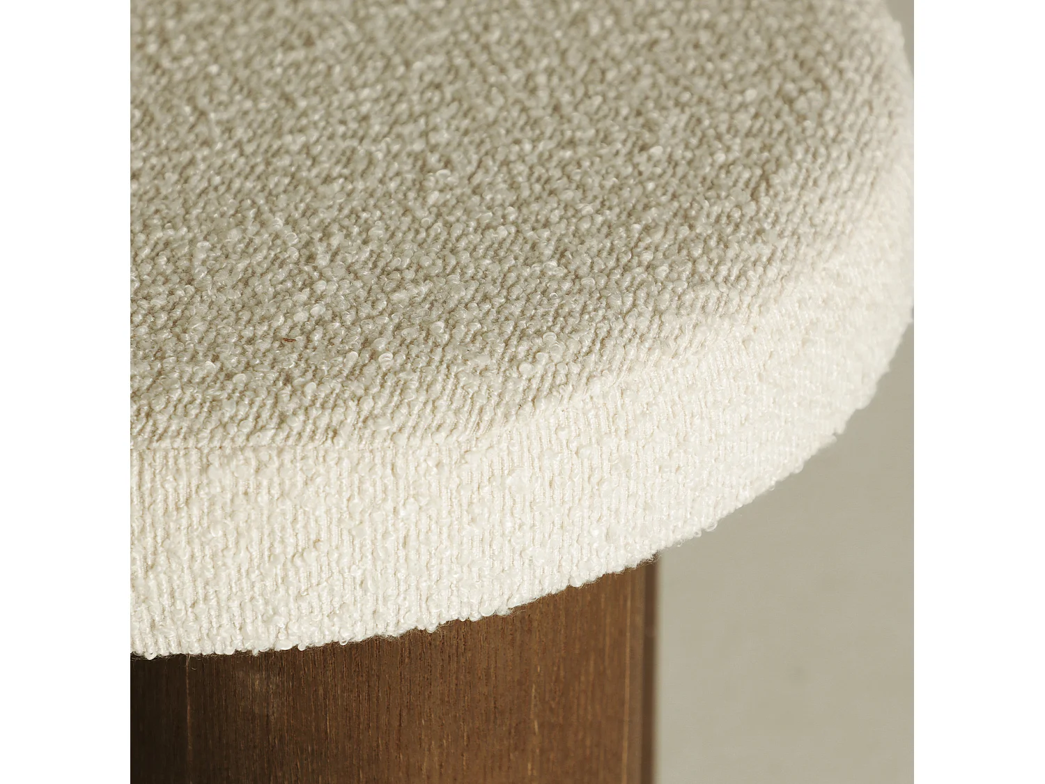 Repose- pied en bois mdf marron  en 40x40x42 cm