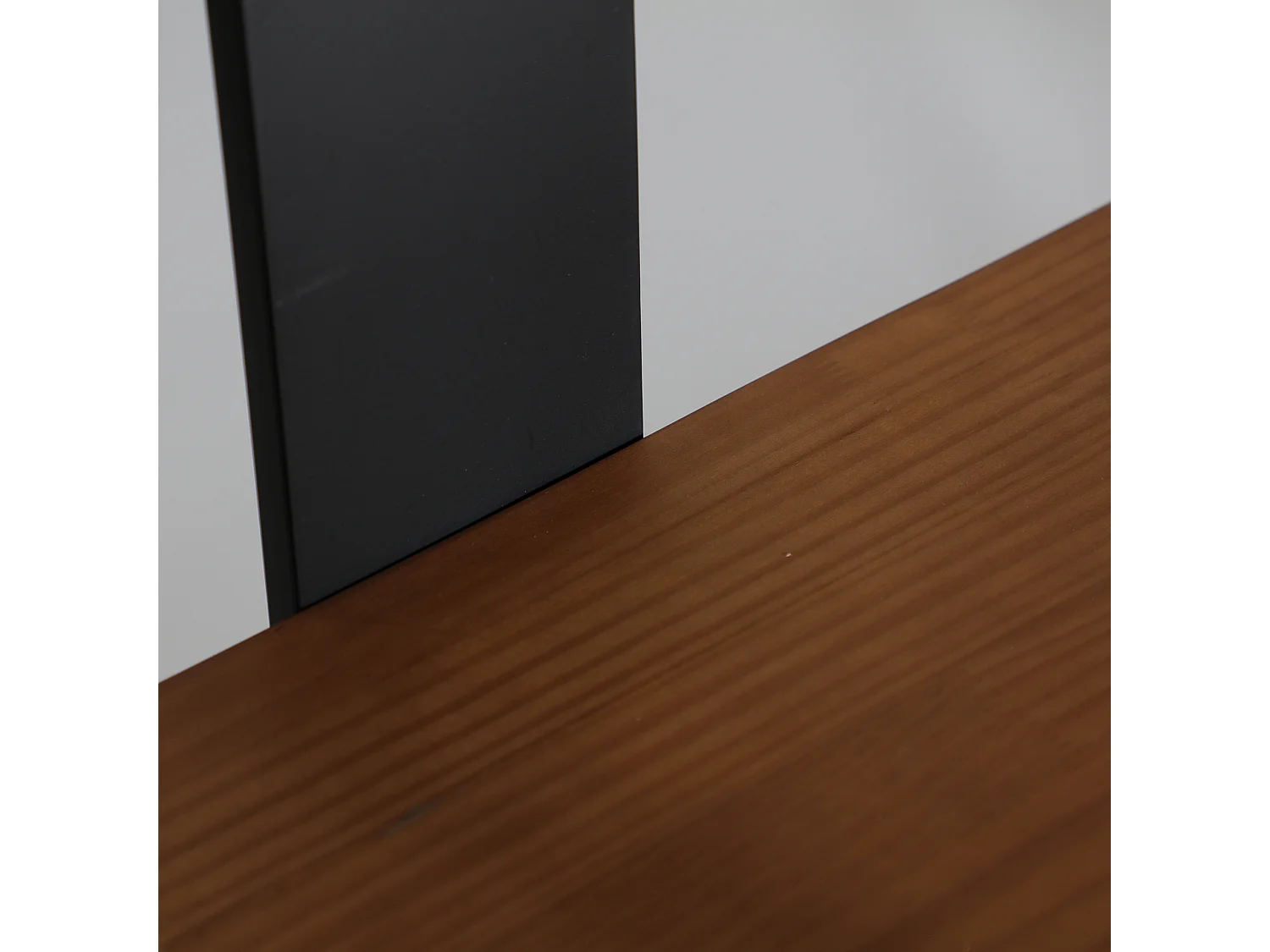 Étagère en fer noir  en 160x43x190 cm