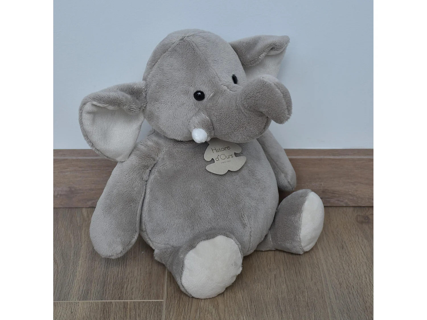 Peluche 38 cm polyester collection TERRE SAUVAGE éléphant gris blanc