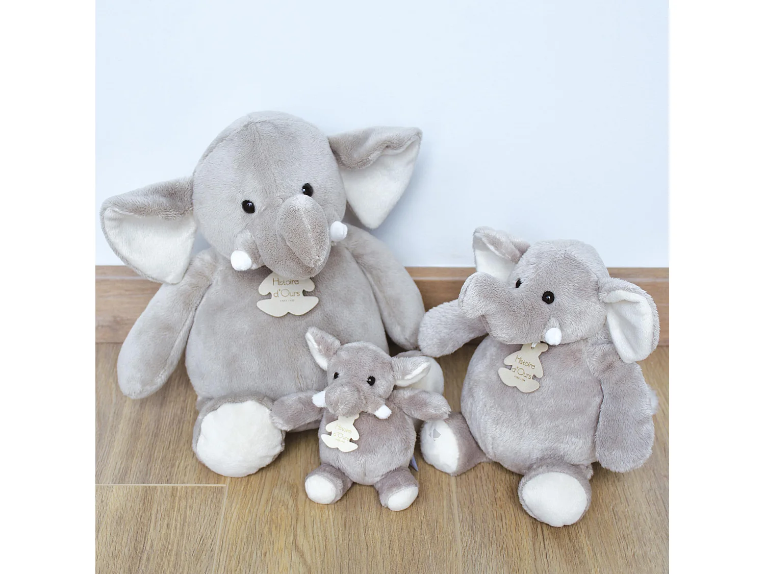 Peluche 38 cm polyester collection TERRE SAUVAGE éléphant gris blanc
