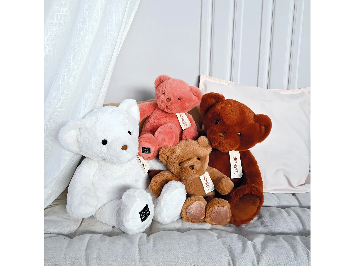 Peluche ours 28 cm en 100% polyester collection LE NOUNOURS blanc