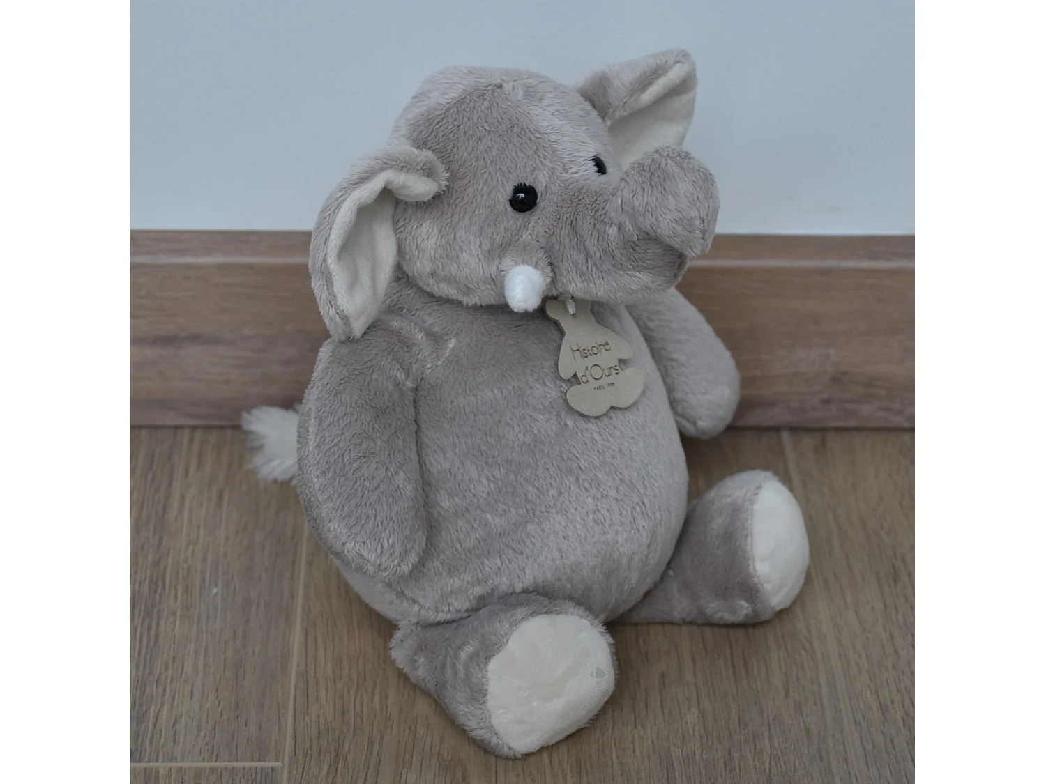 Peluche 23 cm polyester collection TERRE SAUVAGE éléphant gris blanc