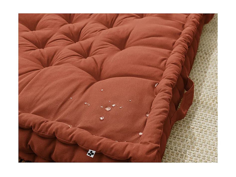 Coussin de sol 50 x 50 cm matelassé en coton terracotta - DOLORES
