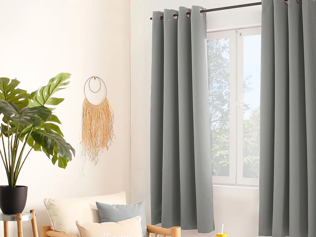 Rideau occultant Basic 140 x 180 cm - Enjoy Home