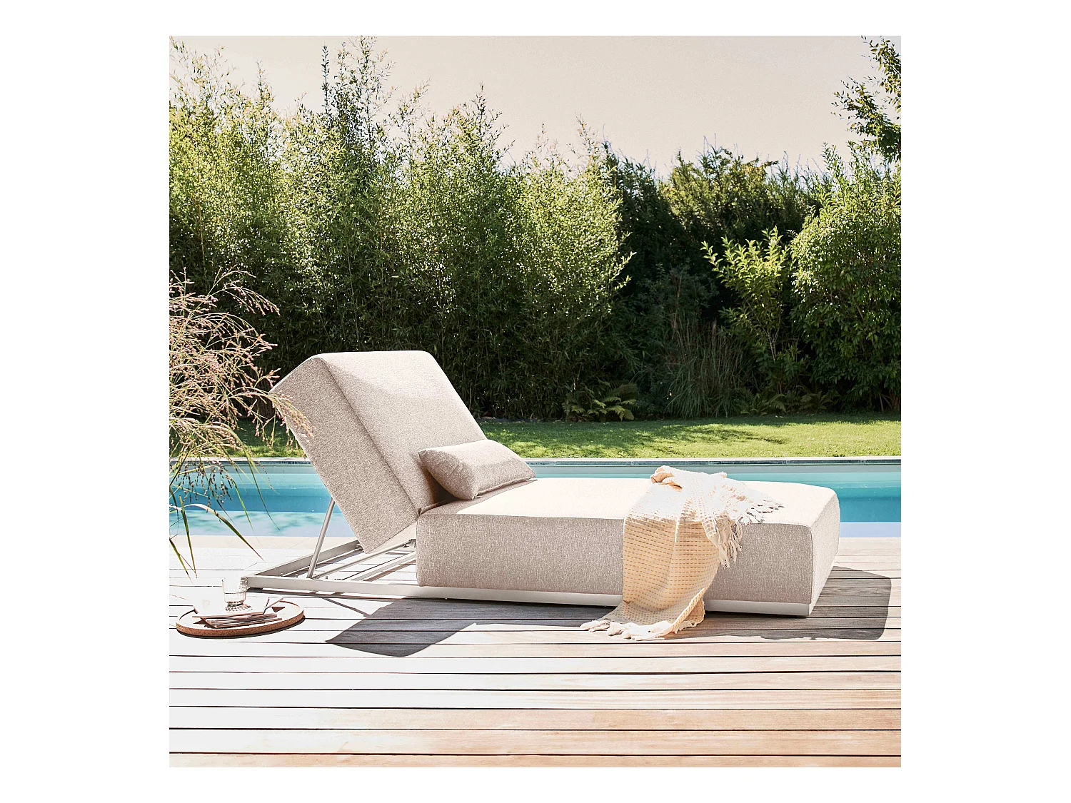 Ligstoel met 5 standen ligkussen beige