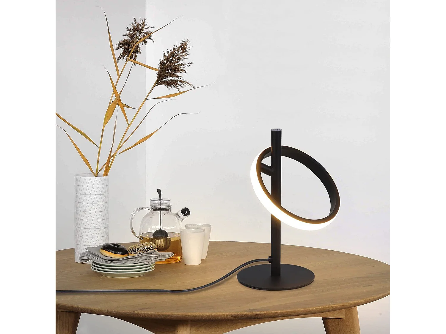 NETTLIFE Lampe de table LED blanche moderne en forme d'anneau, lampe de chevet rotative avec anneaux amovibles 13W