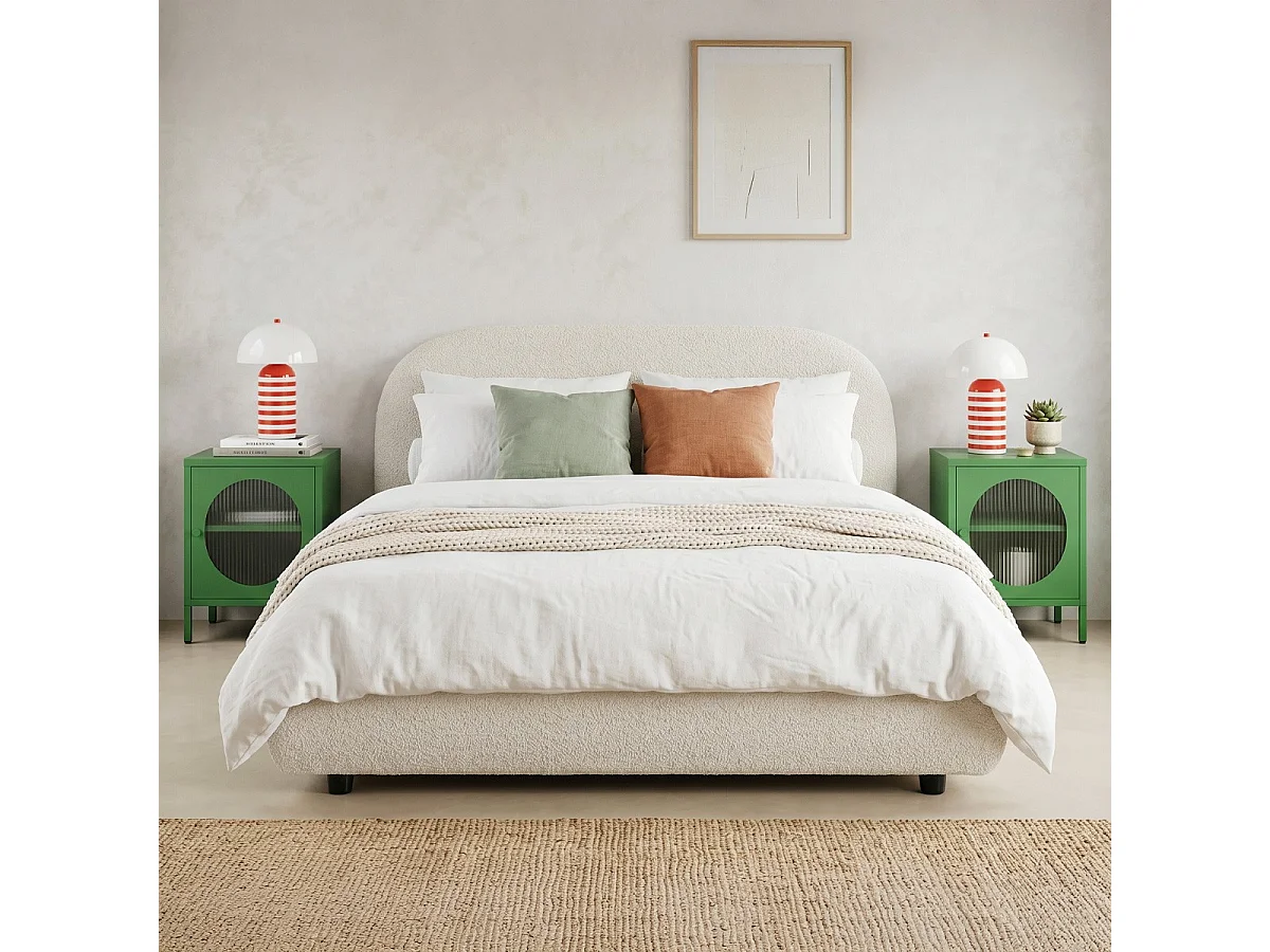 Lit adulte 140x190 cm avec sommier et tête de lit matelassée en tissu bouclé beige - Maddie