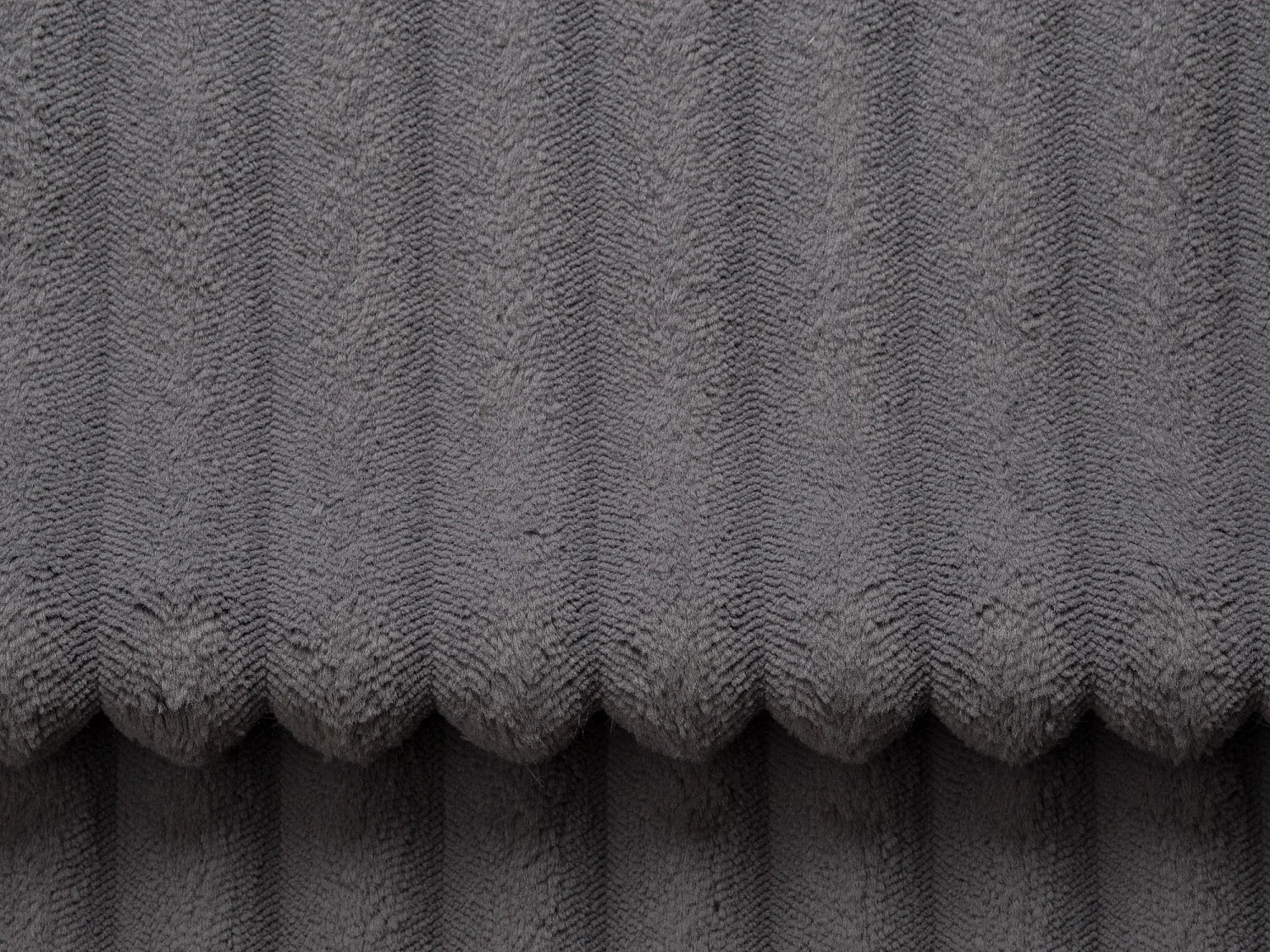 Canapé d'angle droit convertible en velours côtelé grosses côtes gris anthracite AMELIA