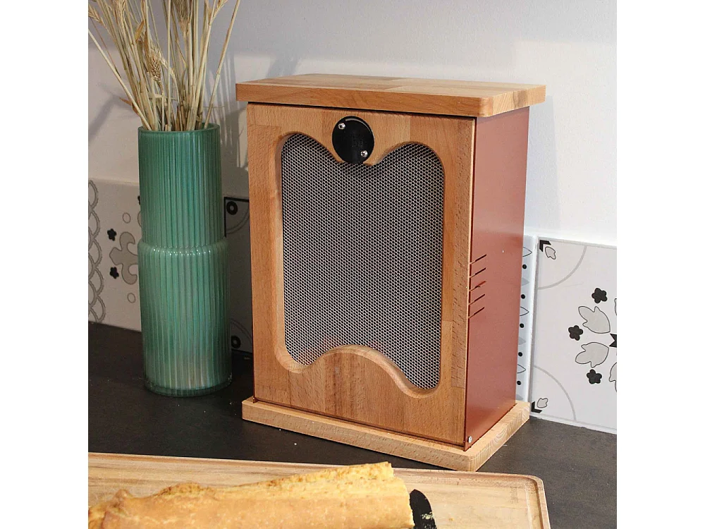 Garde-manger en acier galvanisé et bois