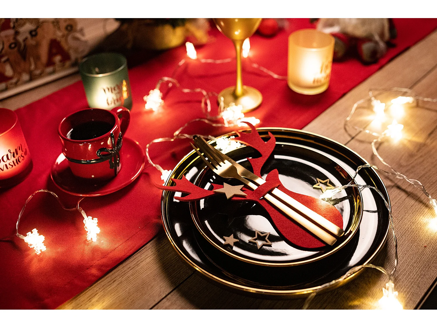 HOUSSE POUR COUVERTS DE NOËL RENNE 311377A 6PCS ROUGE