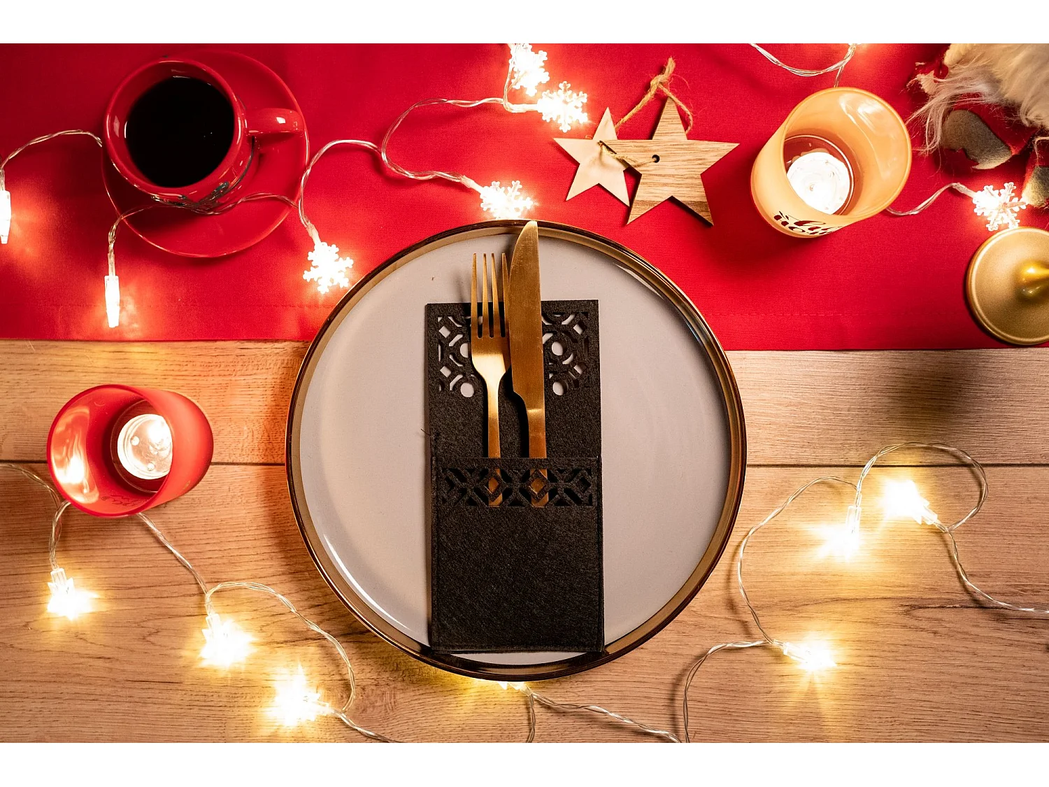 HOUSSE POUR COUVERTS DE NOËL KF357-4B X2 8 PCS NOIR