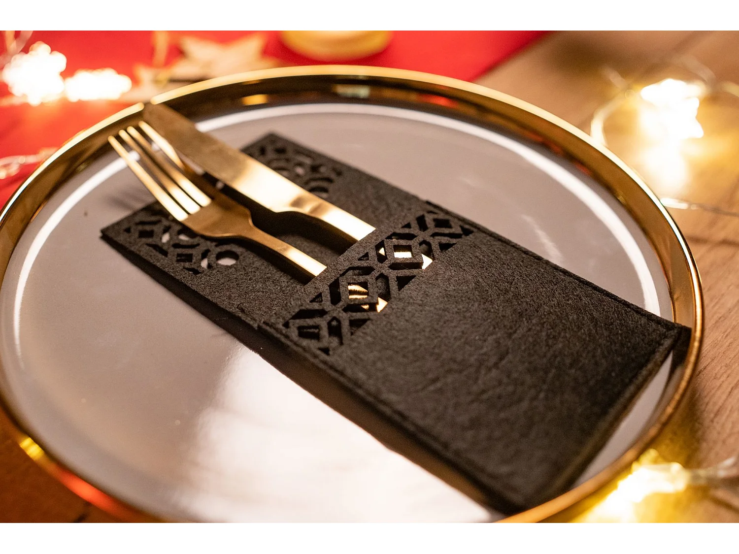 HOUSSE POUR COUVERTS DE NOËL KF357-4B X2 8 PCS NOIR