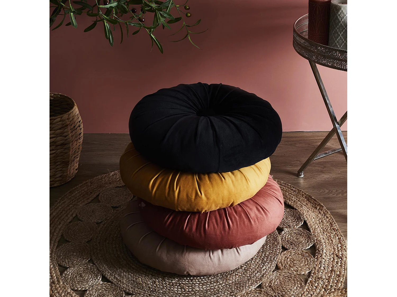 Coussin rond en polyester 40x40 cm collection INAYA noir