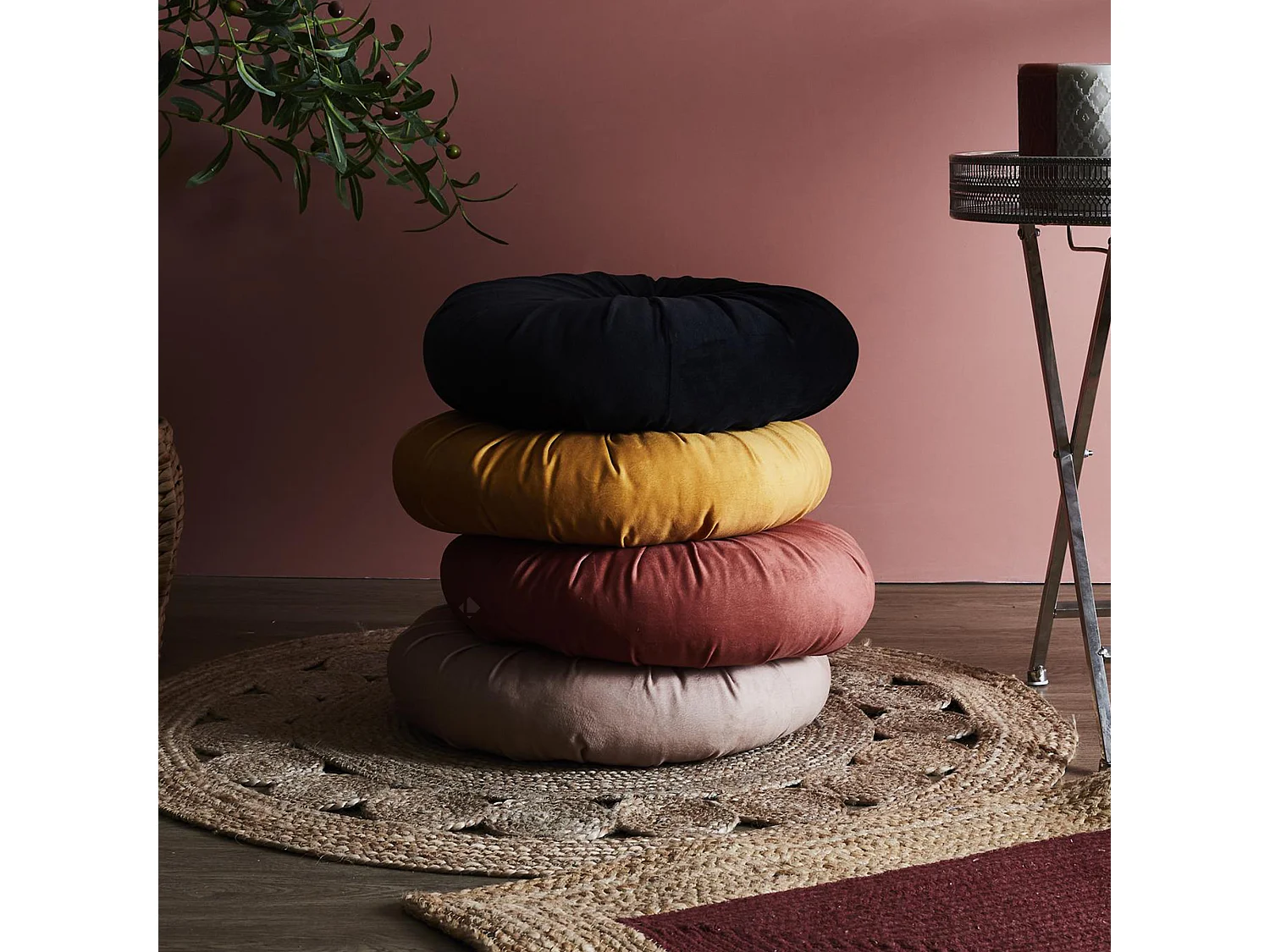 Coussin rond en polyester 40x40 cm collection INAYA rouge ocre