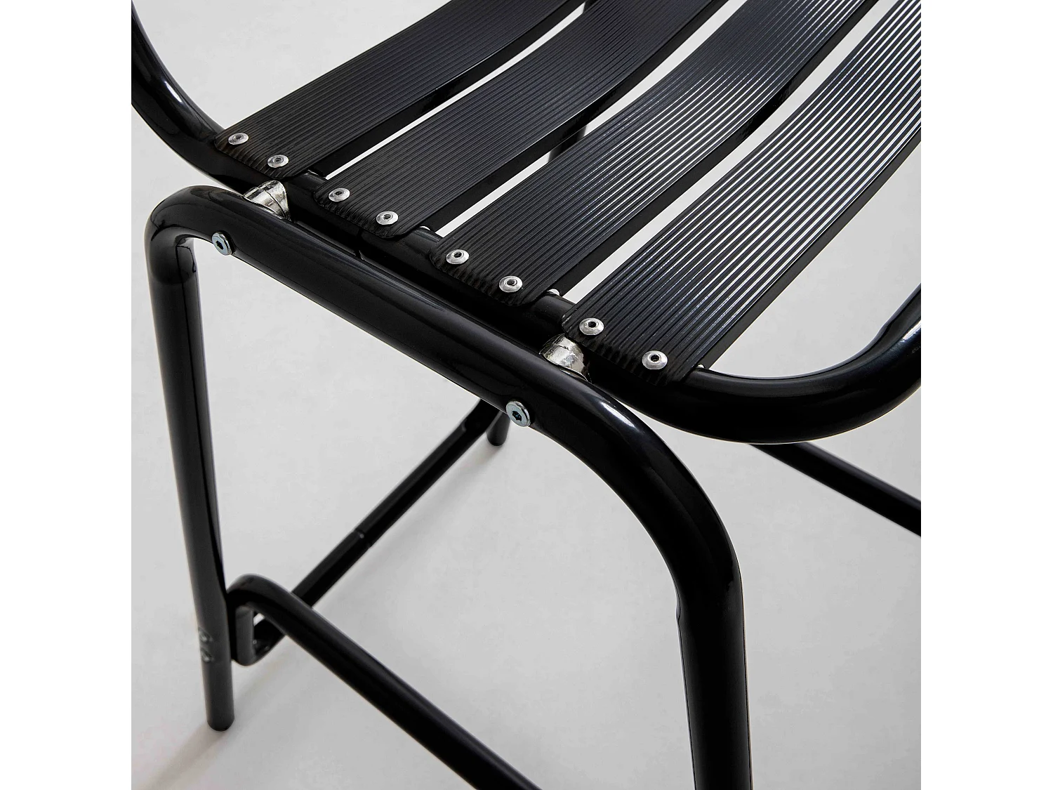 Lot de 4 chaises haute en aluminium noir