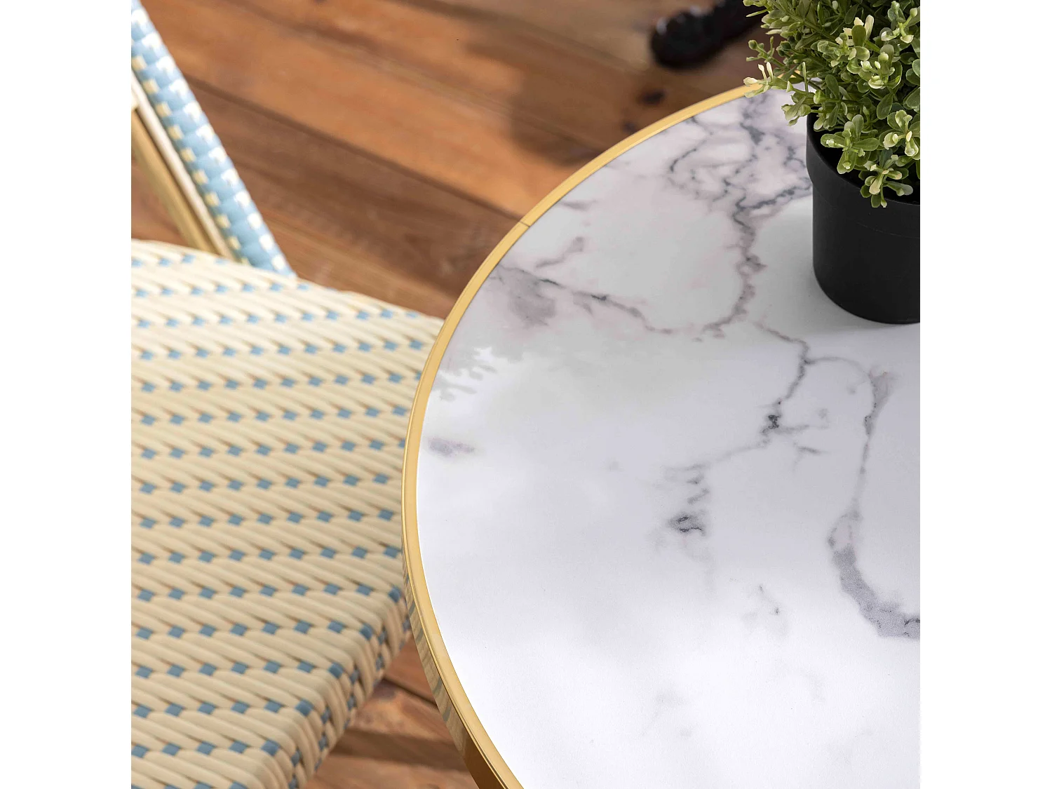 Table de terrasse 60cm inclinable marbre blanc et 2 chaises bleu