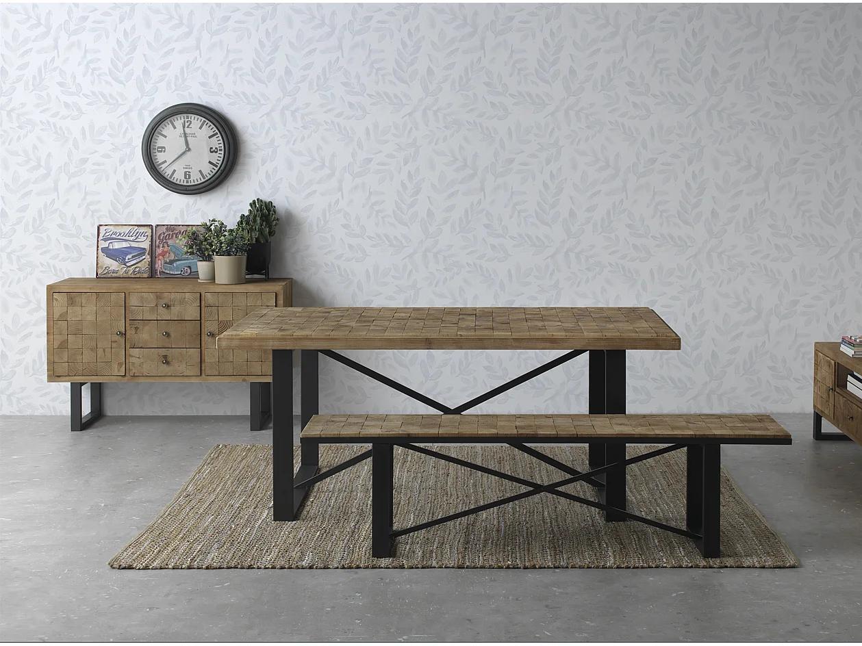 Houten bank met blokken