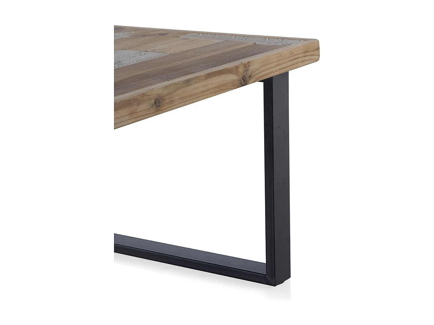 Mesa de centro em madeira com pernas em metal preto