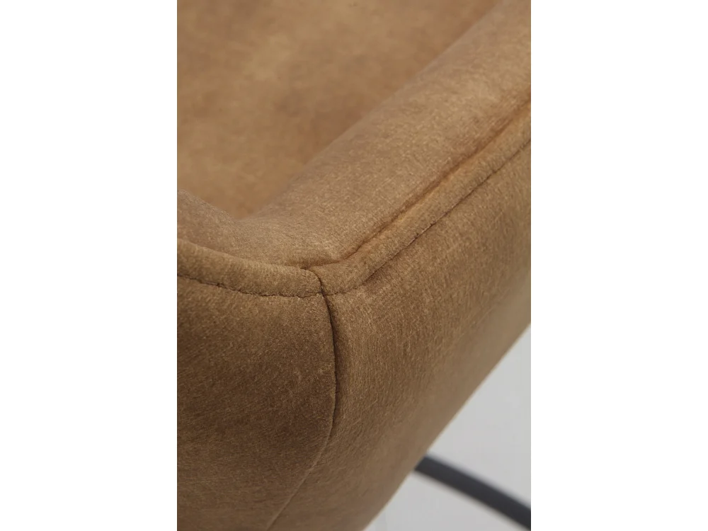 Lot de 2 tabourets rembourrés en marron avec pieds en métal noir