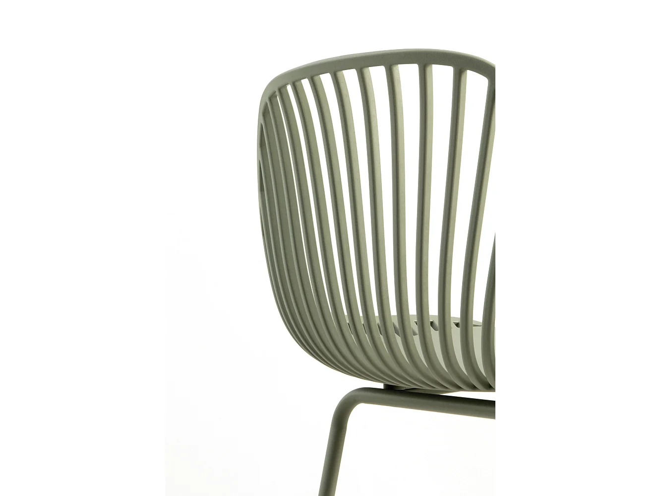 Set van 2 pistachekleurige polypropyleen krukken met metalen poten