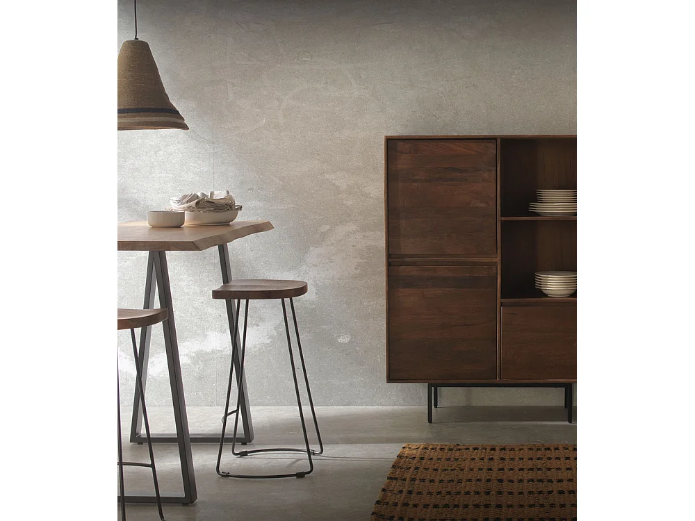 Kruk van acaciahout met zwarte metalen poten