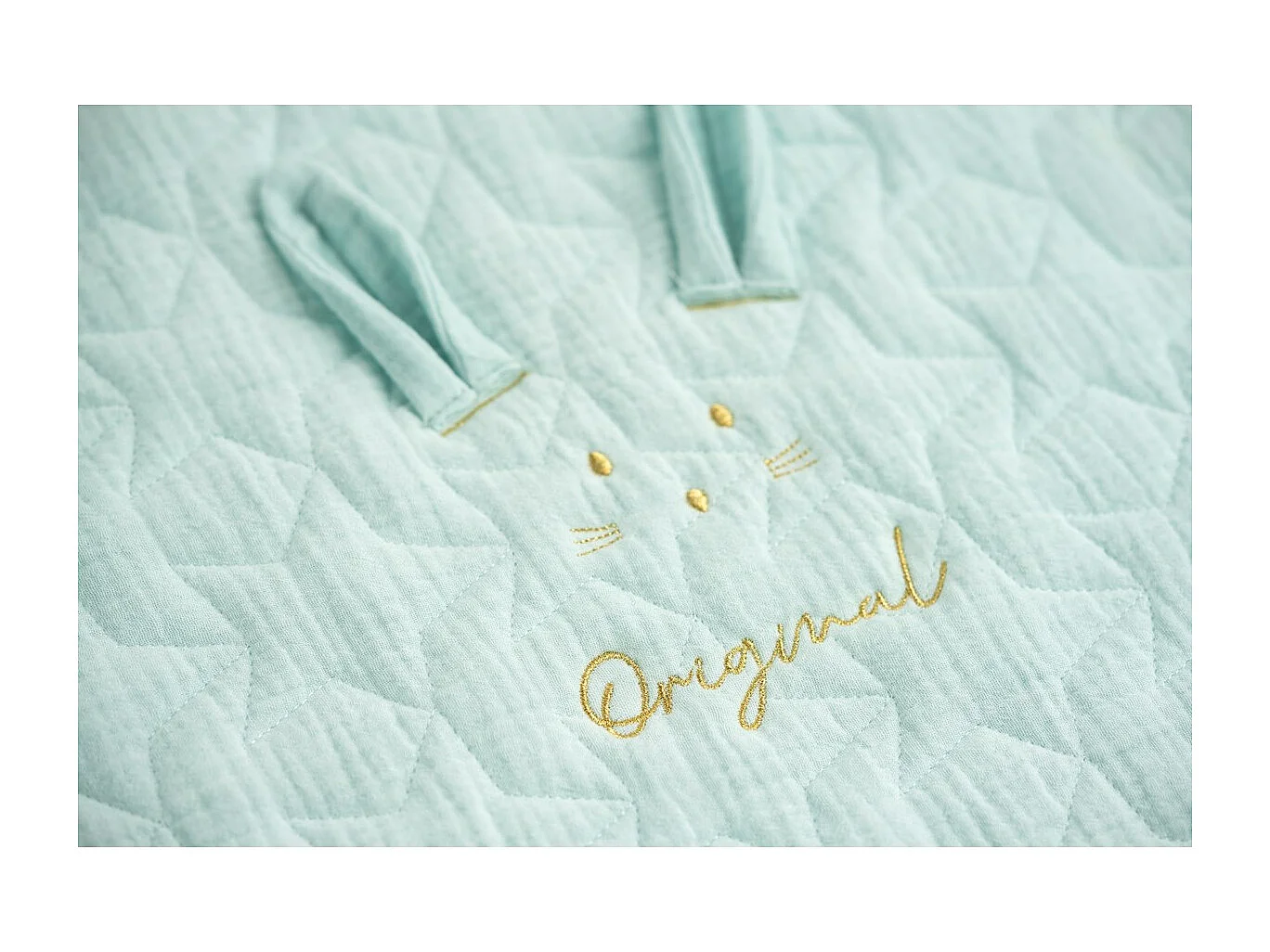 Couvre lit ovale pour berceau en coton GALOPIN - Sauthon Original