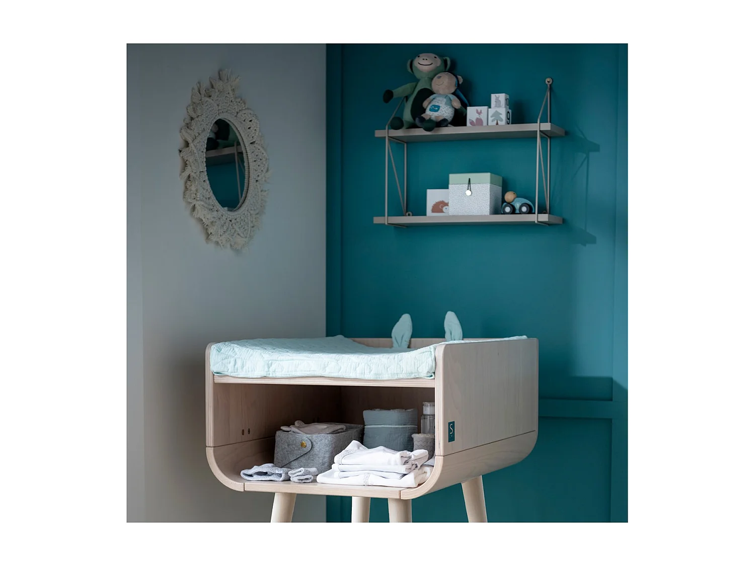 Table à langer pieds bois 95x60x78cm en bois beige BAMBIN - Sauthon Original