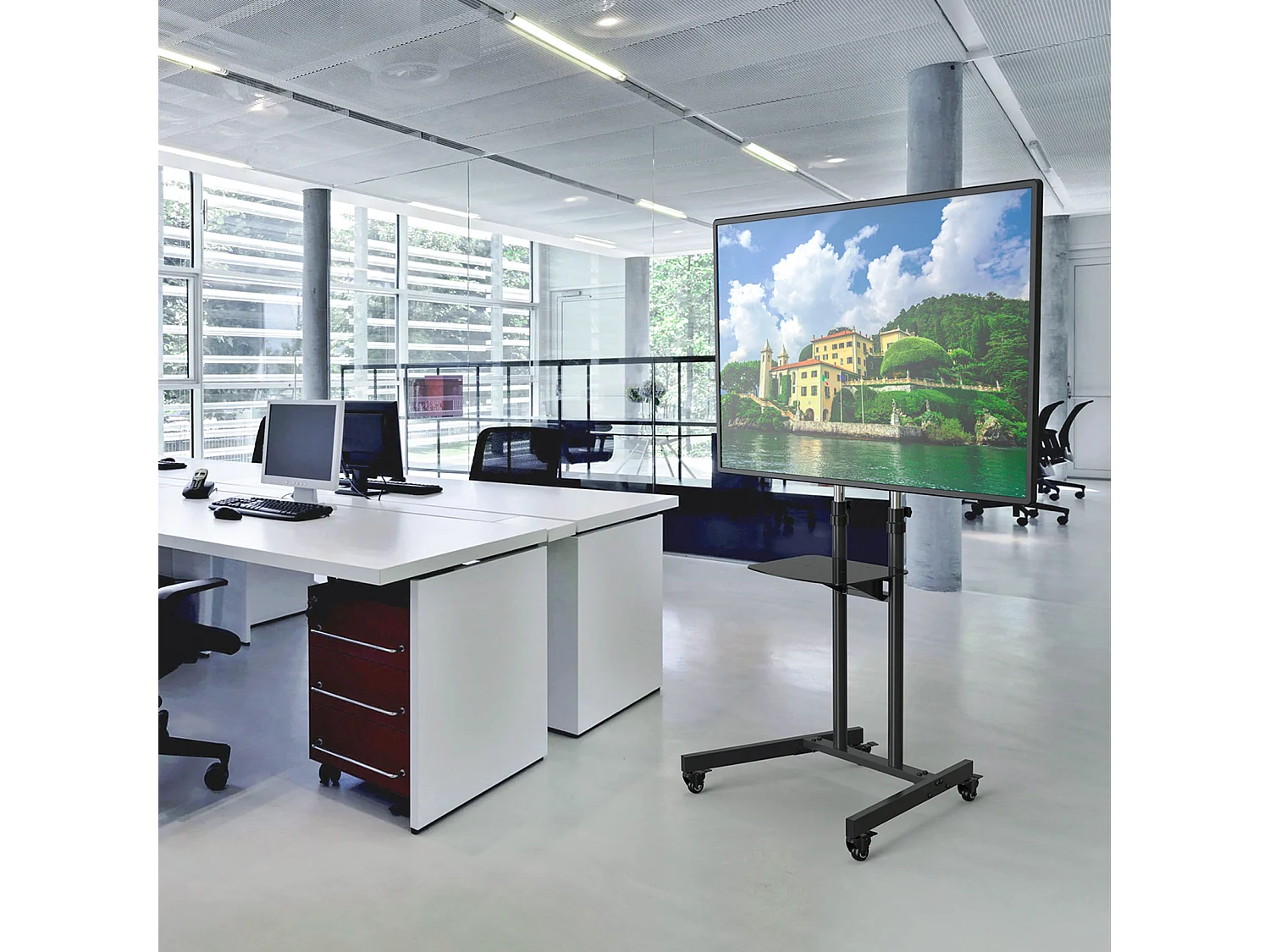 Meuble TV réglable en hauteur Chariot TV Meuble TV Roues verrouillables Surface de rangement Étagère pour ordinateur portable Noir