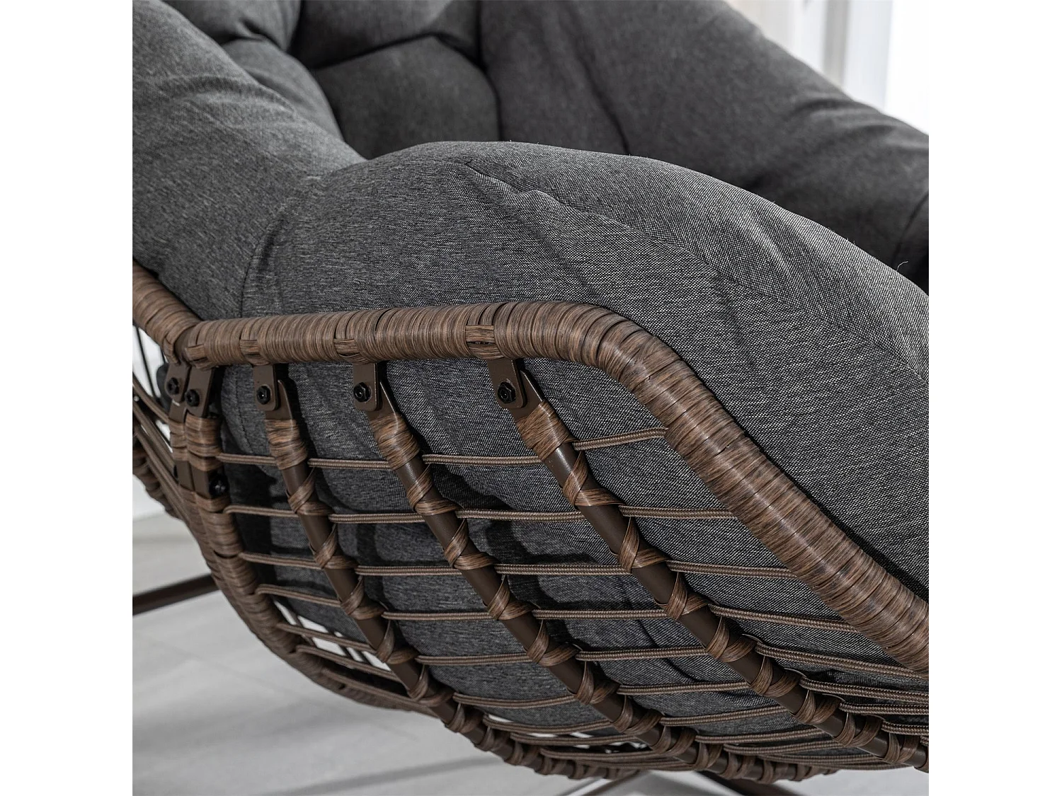 Schommelstoel met gewatteerd kussen,rotan stoel met stalen frame,lounge stoel,voor woonkamer,slaapkamer,kantoor,tuin,111cmx94,5cmx80cm,Grijs