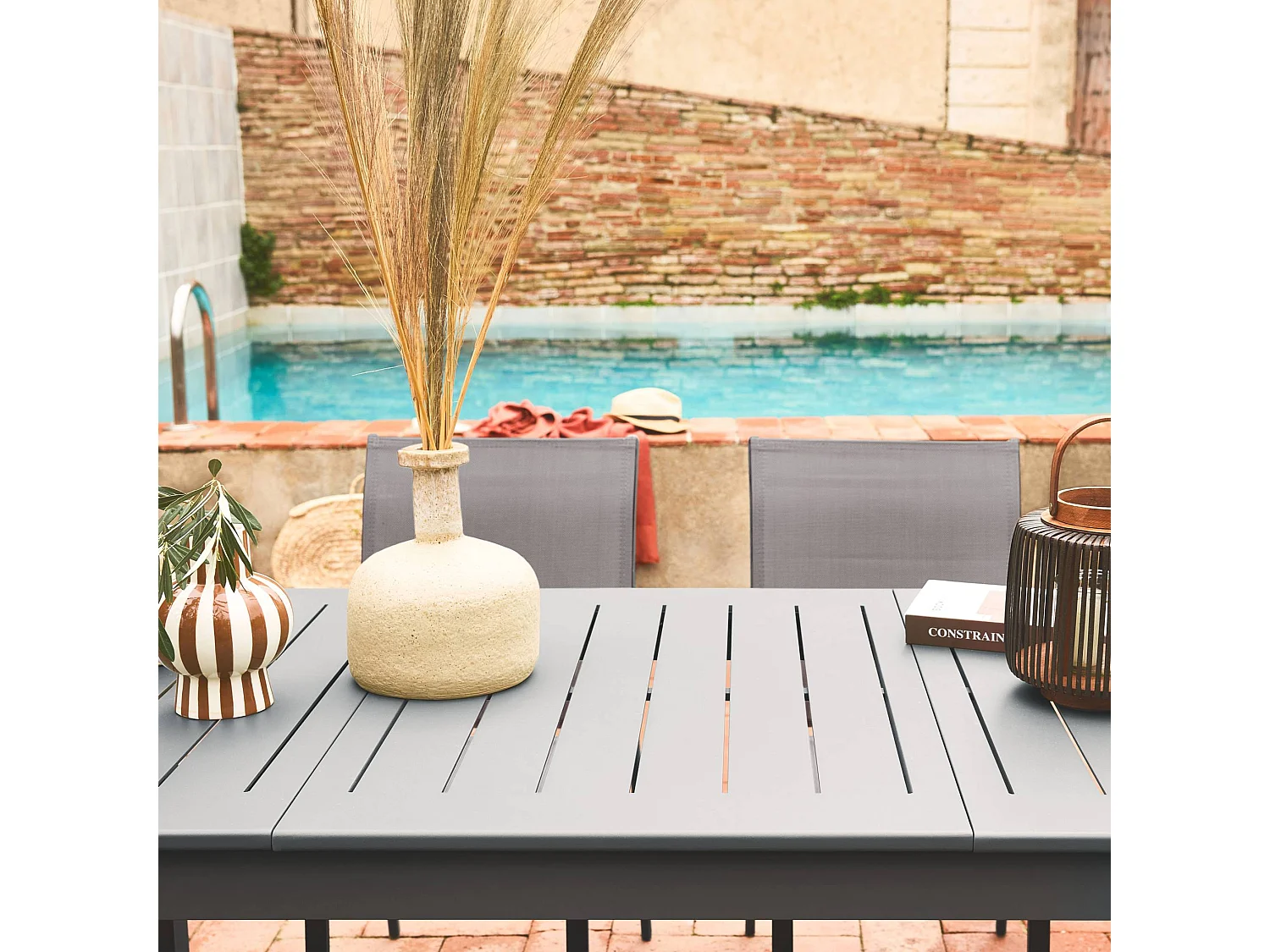 Tavolo da giardino allungabile in alluminio con 4 sedie e 2 poltrone,