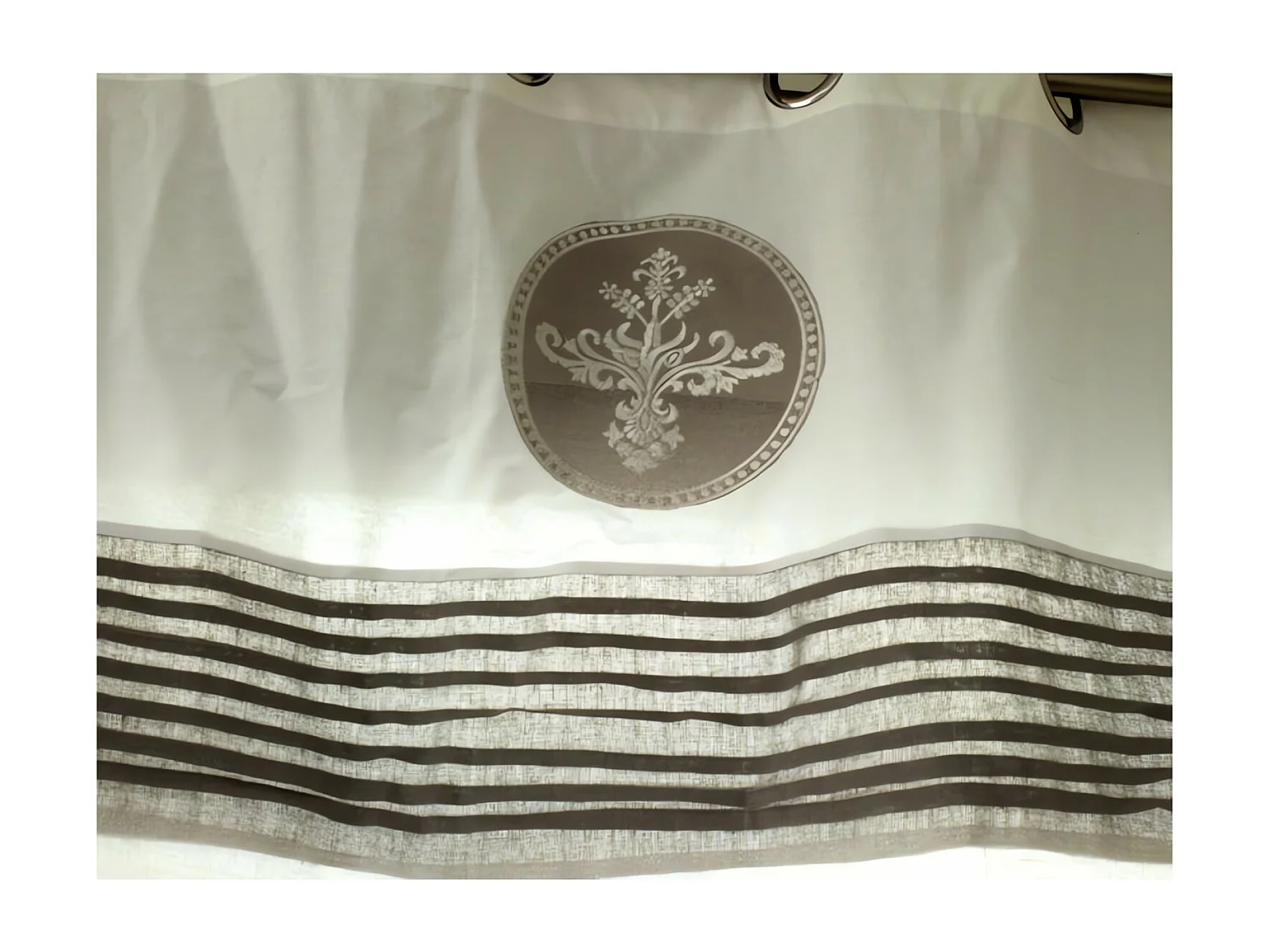 Rideau brodé lin à oeillets 'ANT ROND'