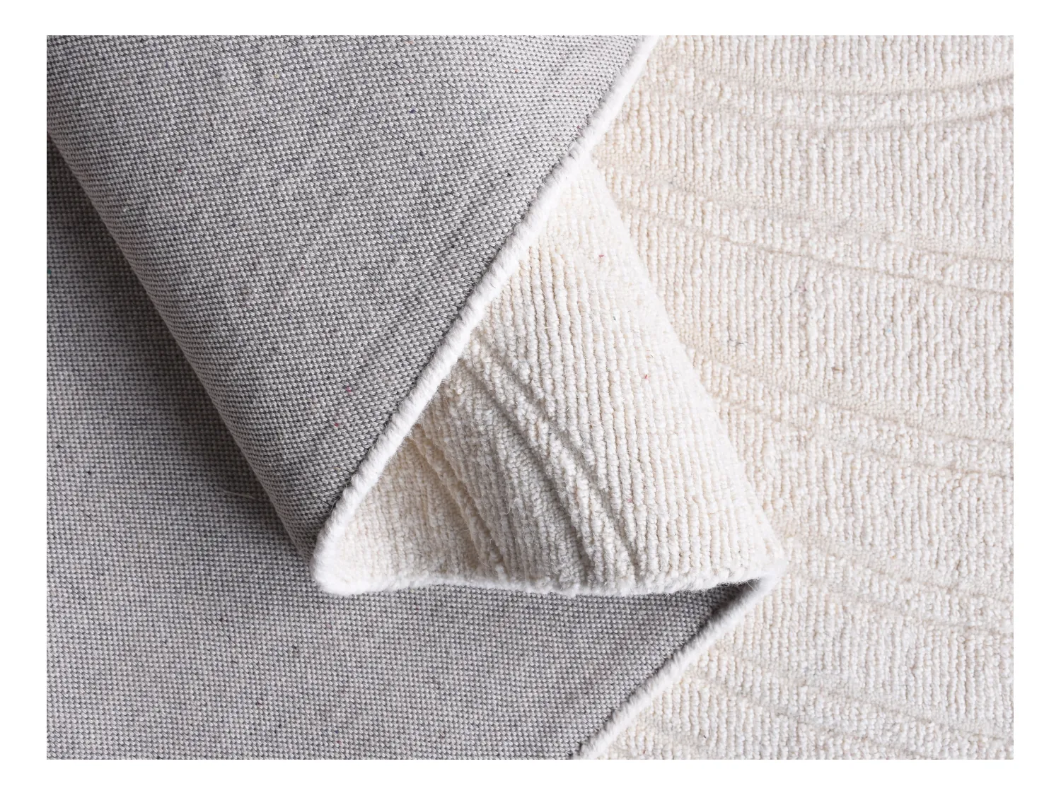 Alfombra de lana 100% tufted a mano con relieve, diseño abstracto - 200 x 290 cm - Marfil - CELESTIA