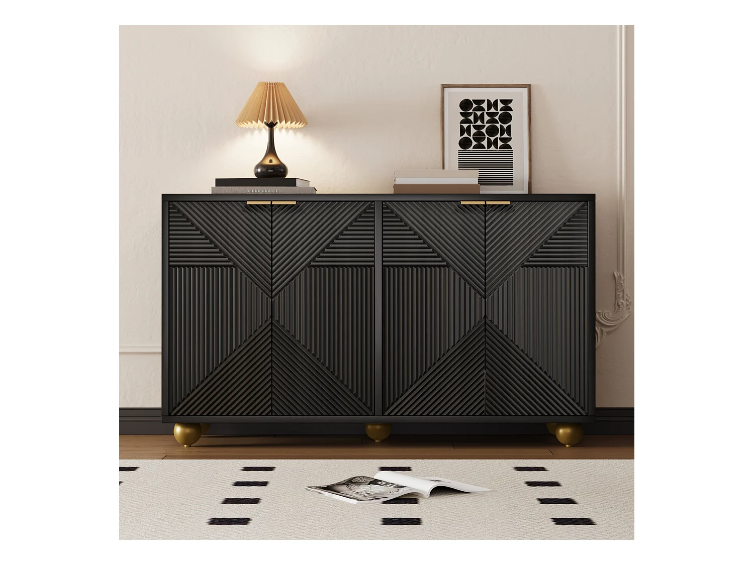 Buffet à quatre portes, étagères intérieures réglables, poignées en métal et pieds sphériques, noir