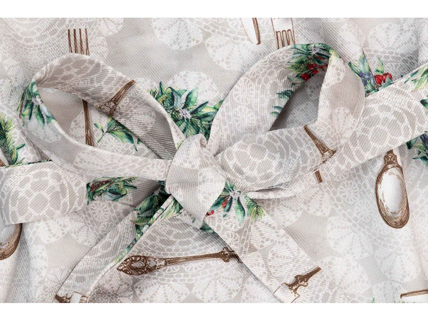 Delantal Antimanchas Navidad Coronas 72x83 Cm