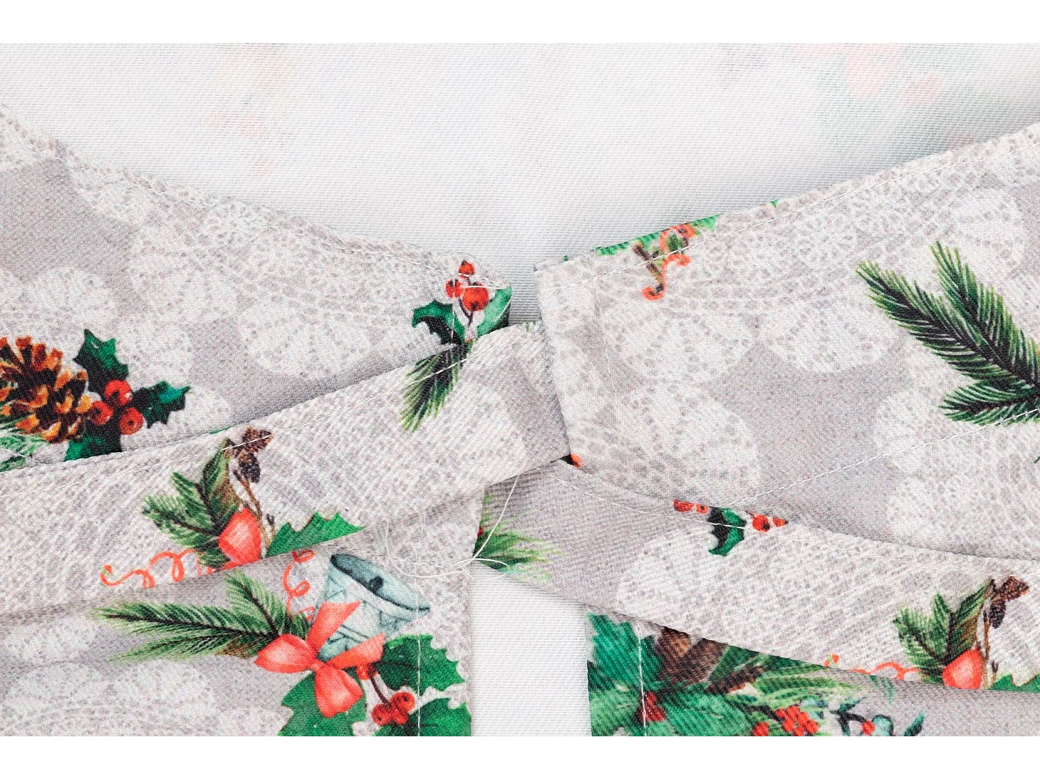 Delantal Antimanchas Navidad Platos 72x83 Cm