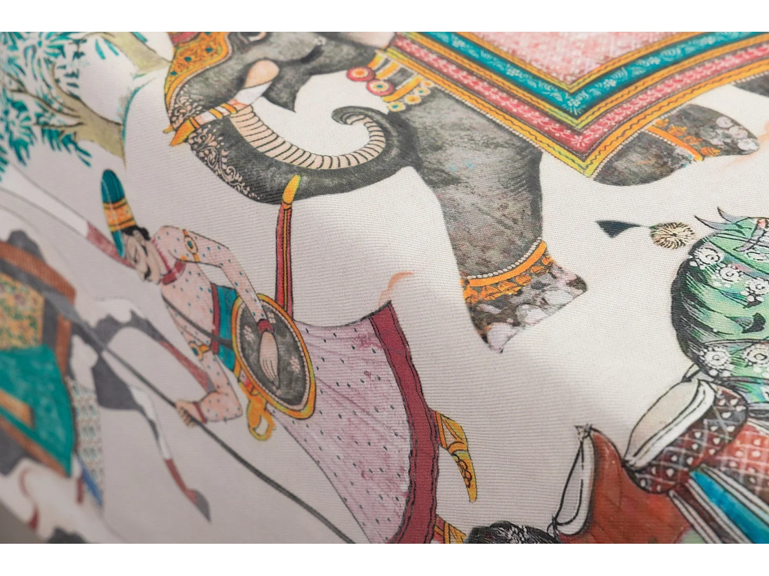 Mantel Antimanchas Warriors 145x250 Cm