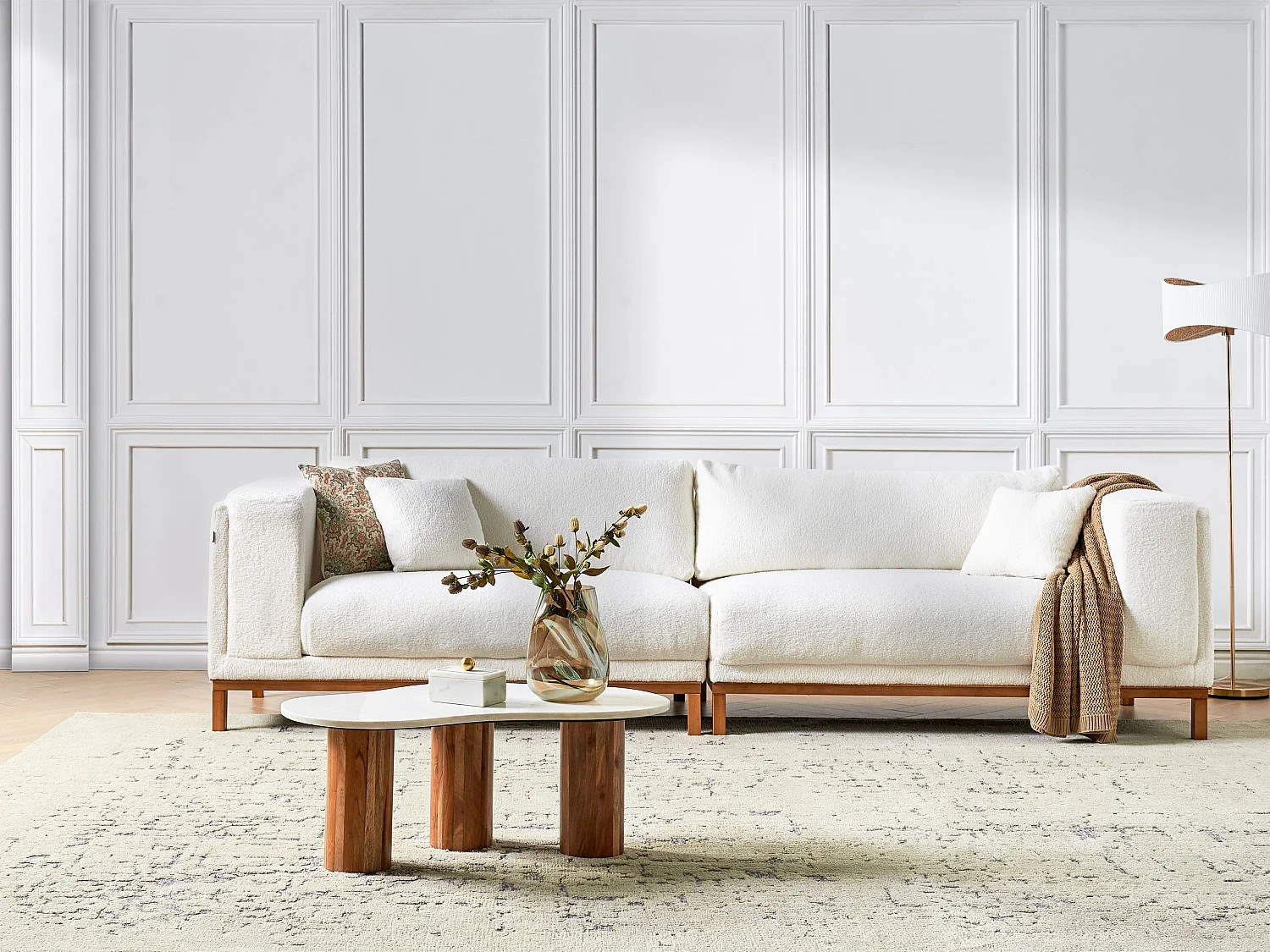 Sofa VENG Bouclé Cremeweiss 4-Sitzer